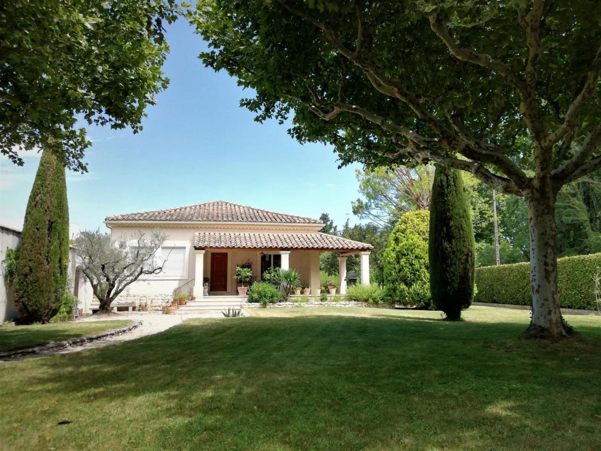 La Goutadou Bed & Breakfast Cabannes Exterior photo
